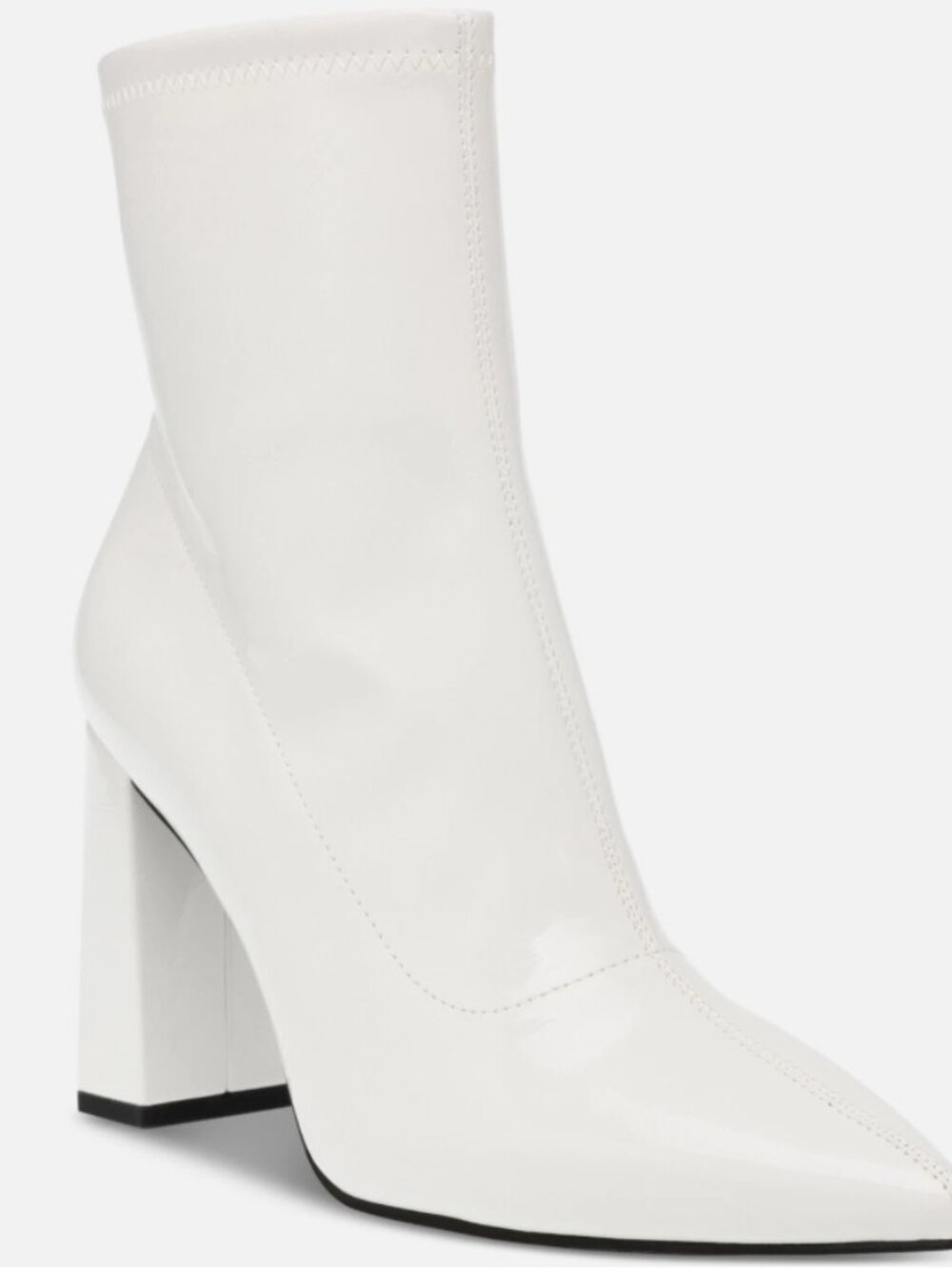 Wild Pair Womens Iloise Patent Block Heel Booties